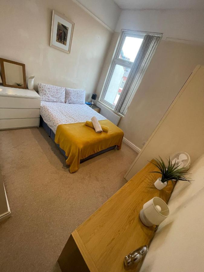 Great Apartman Liverpool Bed and Breakfast Buitenkant foto